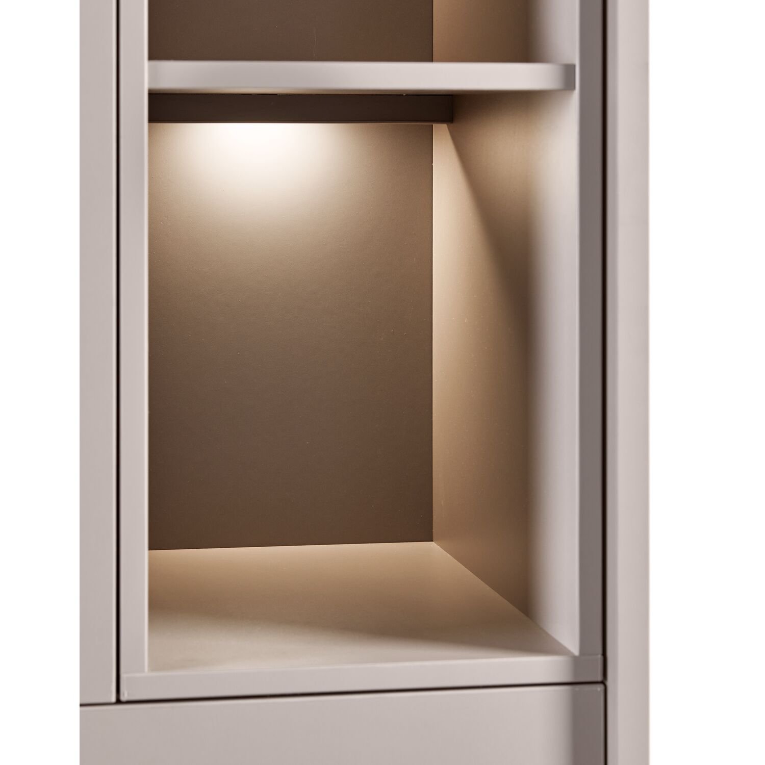 Verlichting Famosa tbv opbergkast