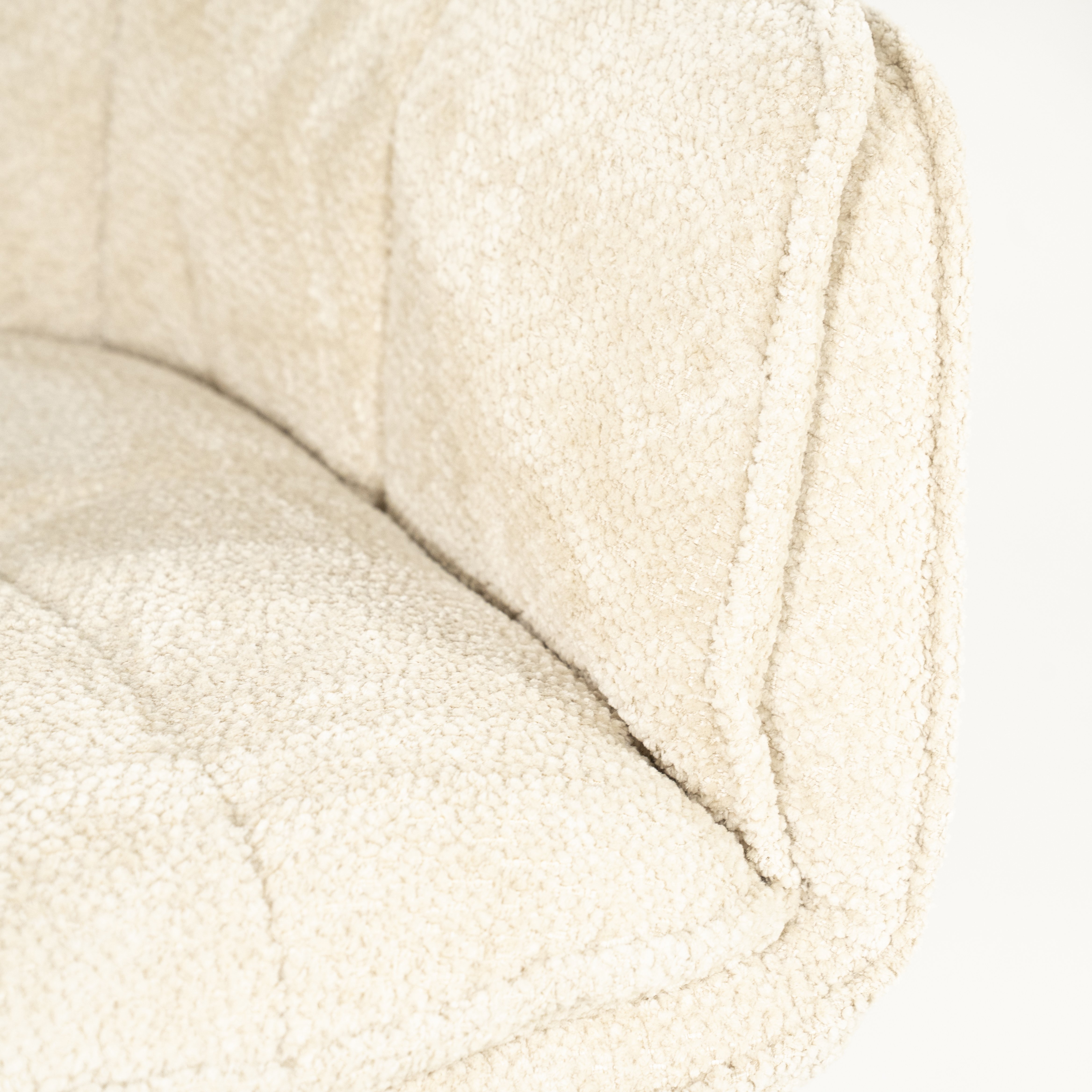 Armstoel (draaibaar) Hugh in beige