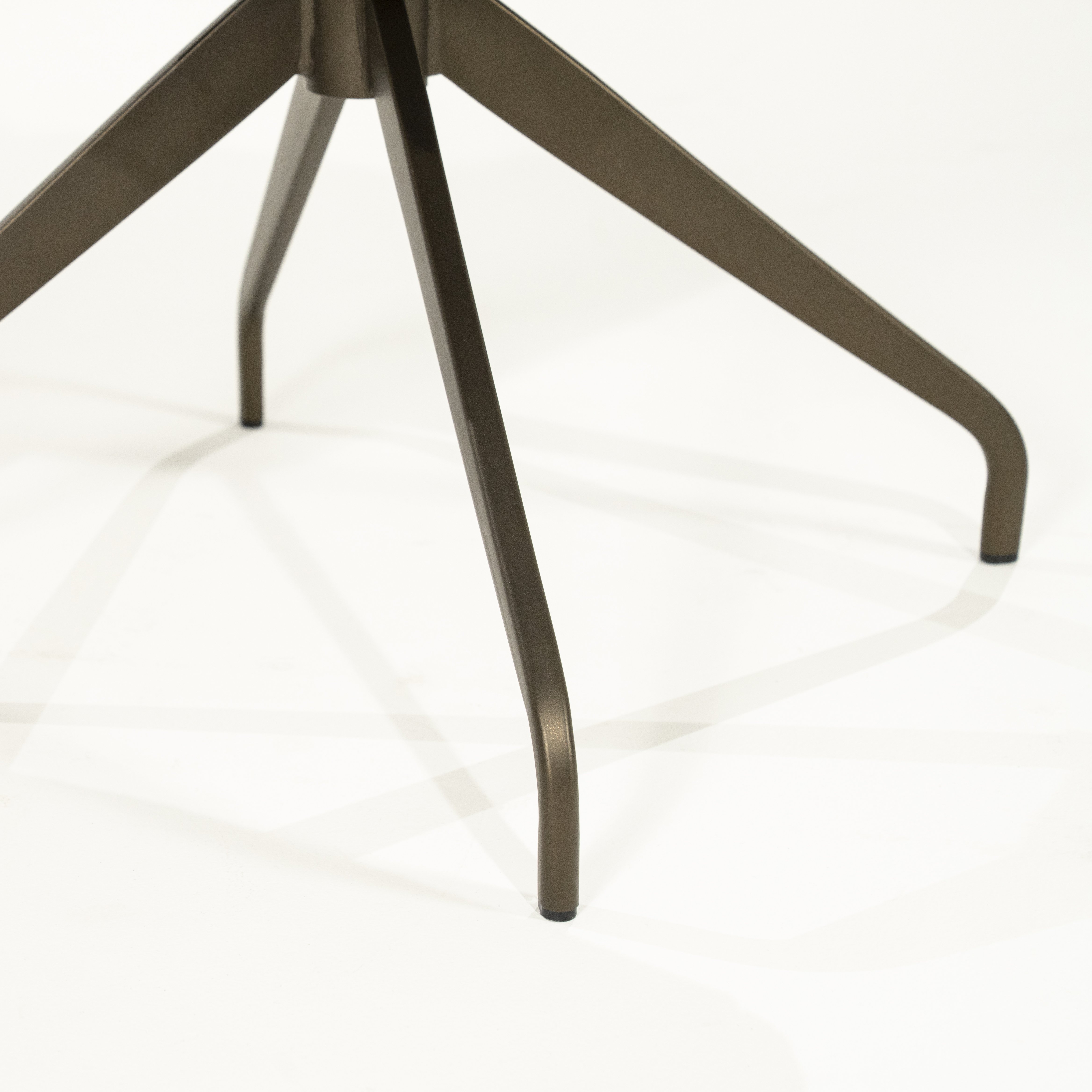 Armstoel (draaibaar) Hugh in mosterd