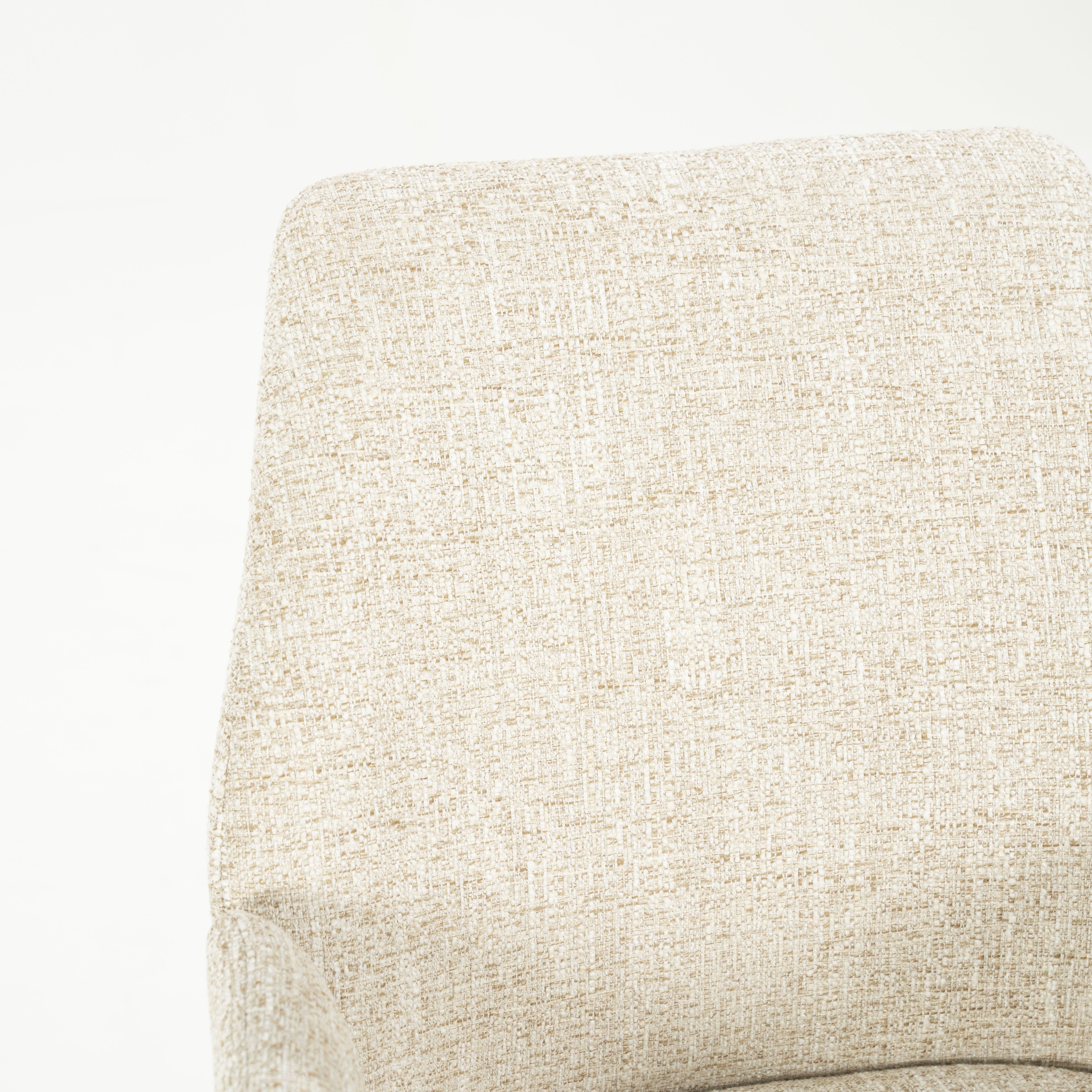 Armstoel Ibba in beige