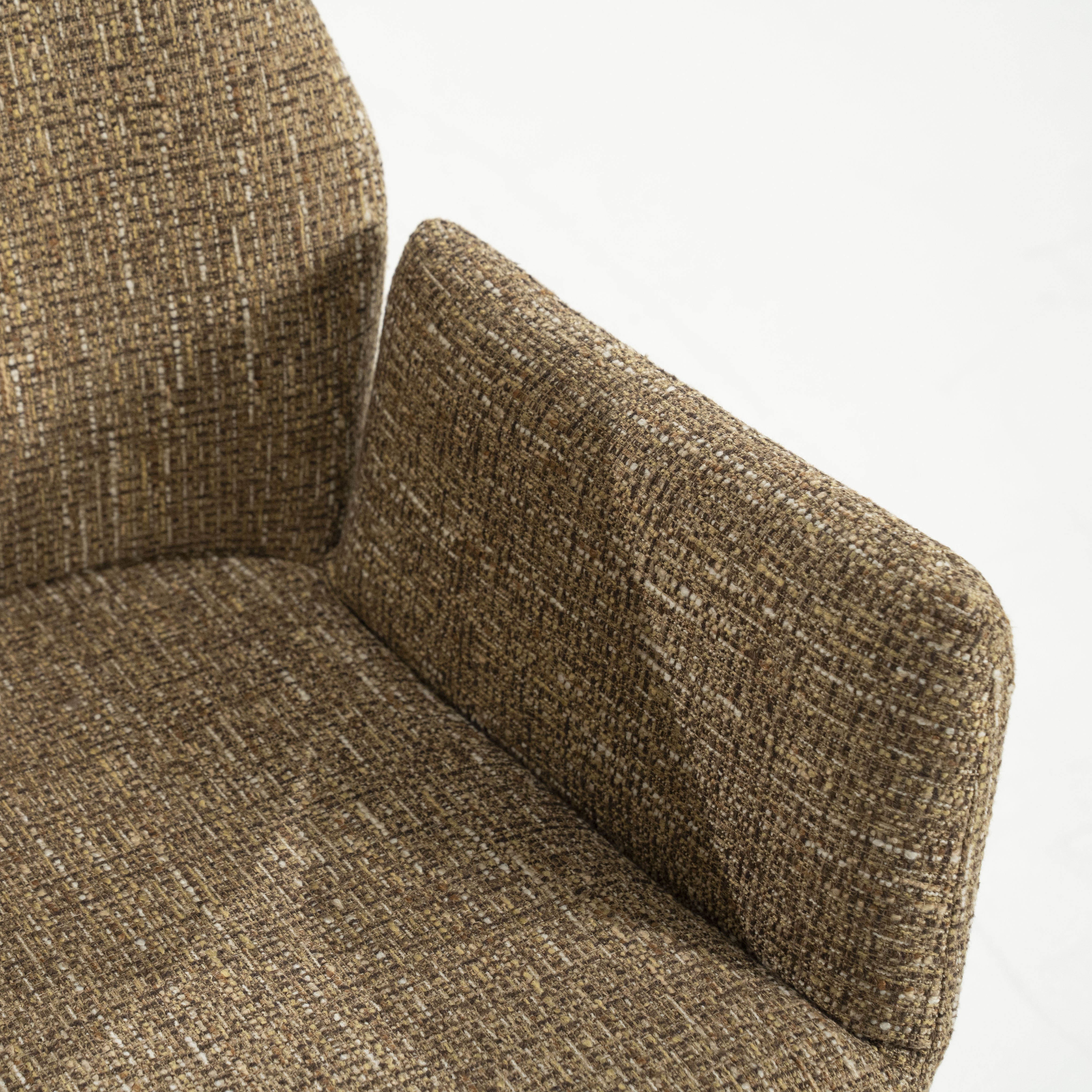 Armstoel Ibba in mosterd