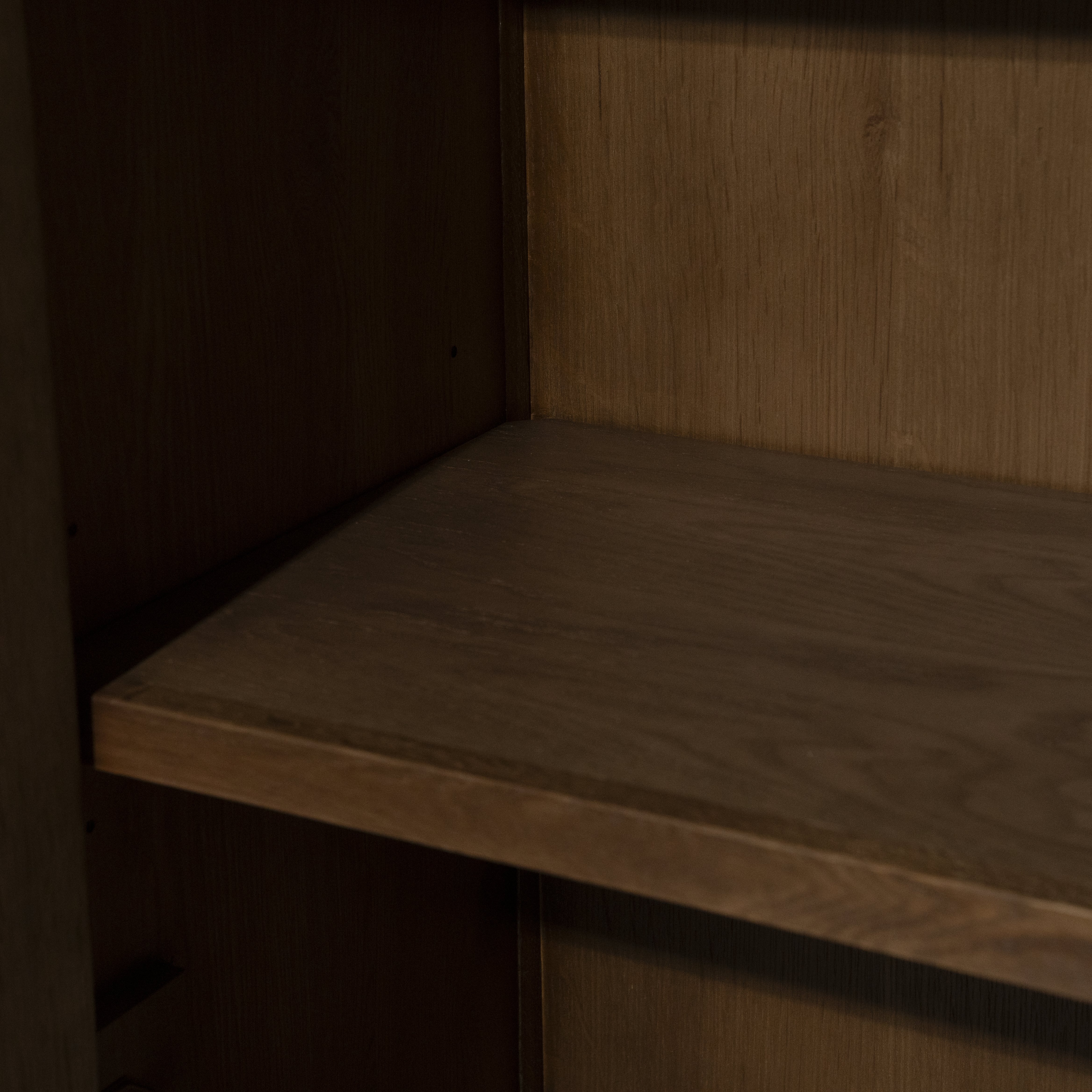 Kabinet Jidde bruin eiken hout