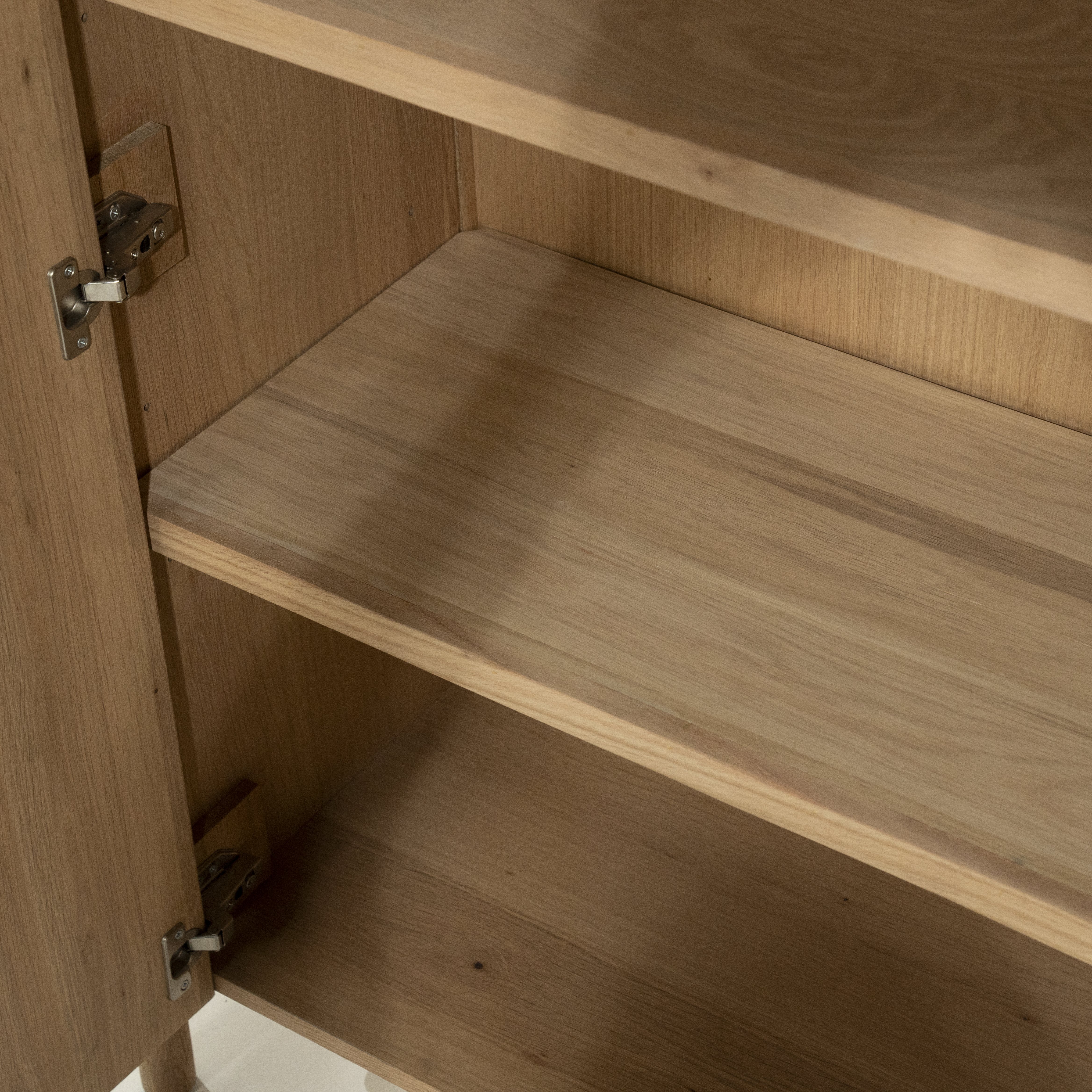 Kabinet Jidde in naturel eiken hout