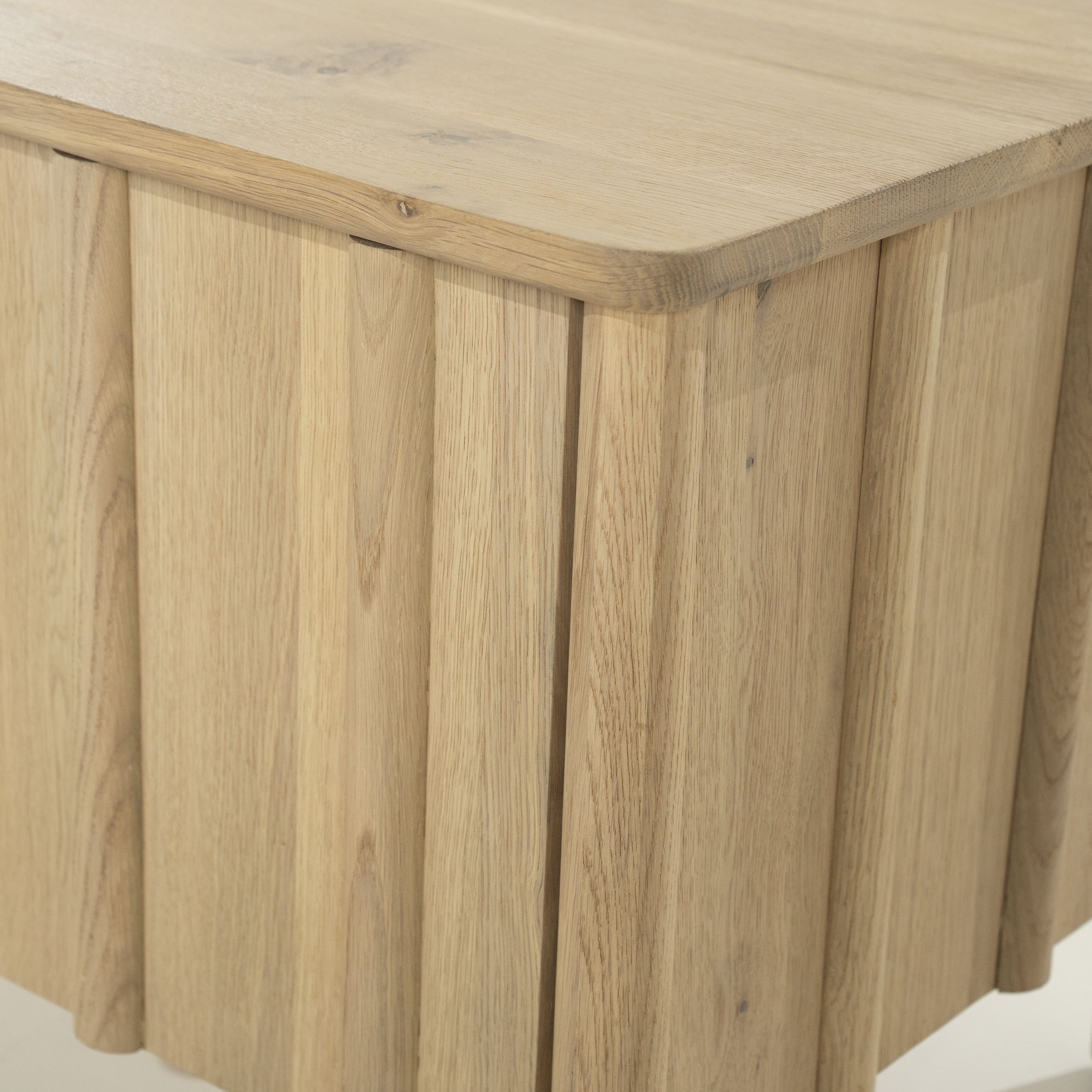 Tv meubel Jidde 6 deurs in naturel eiken