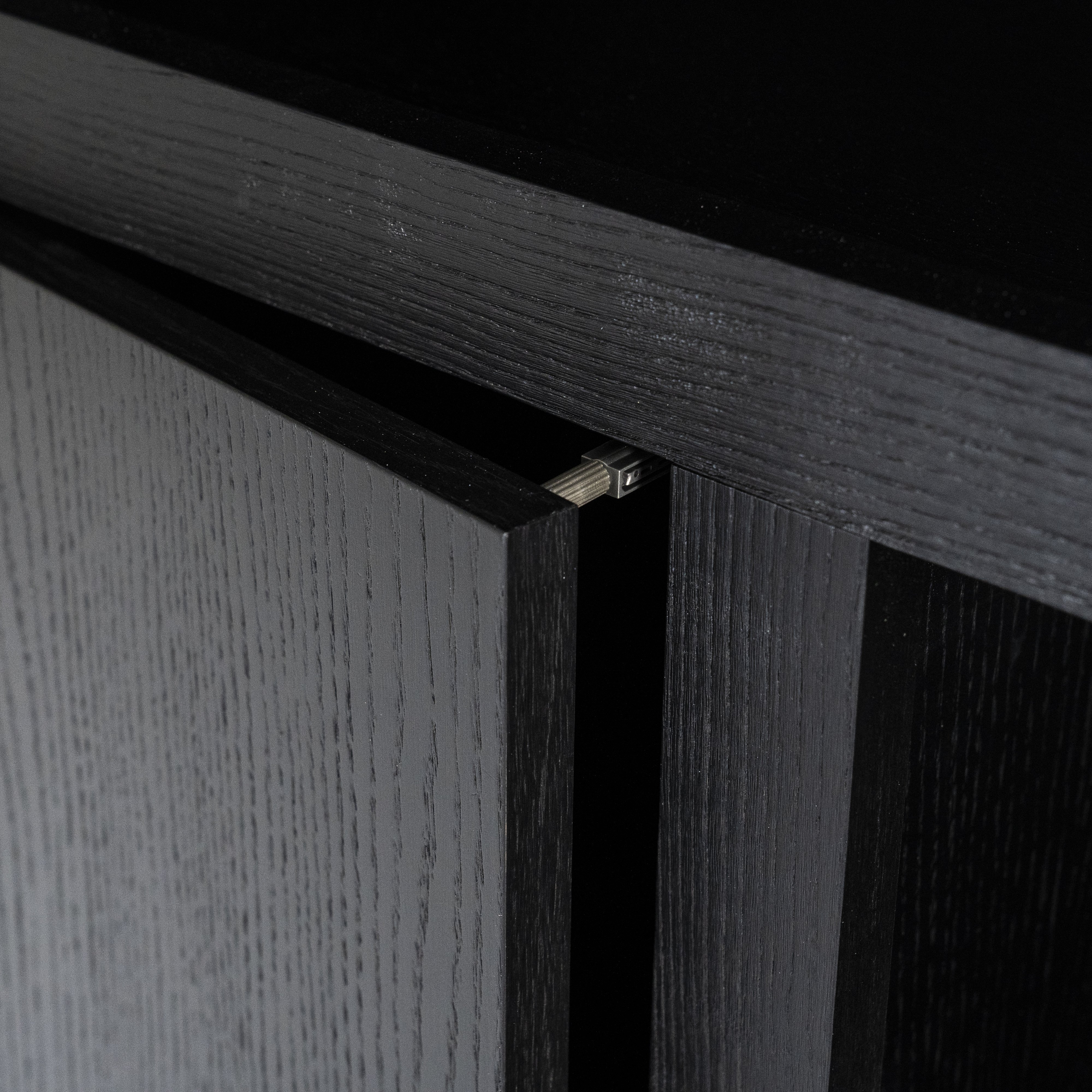 Wandkast Helvo 220x120 in zwart