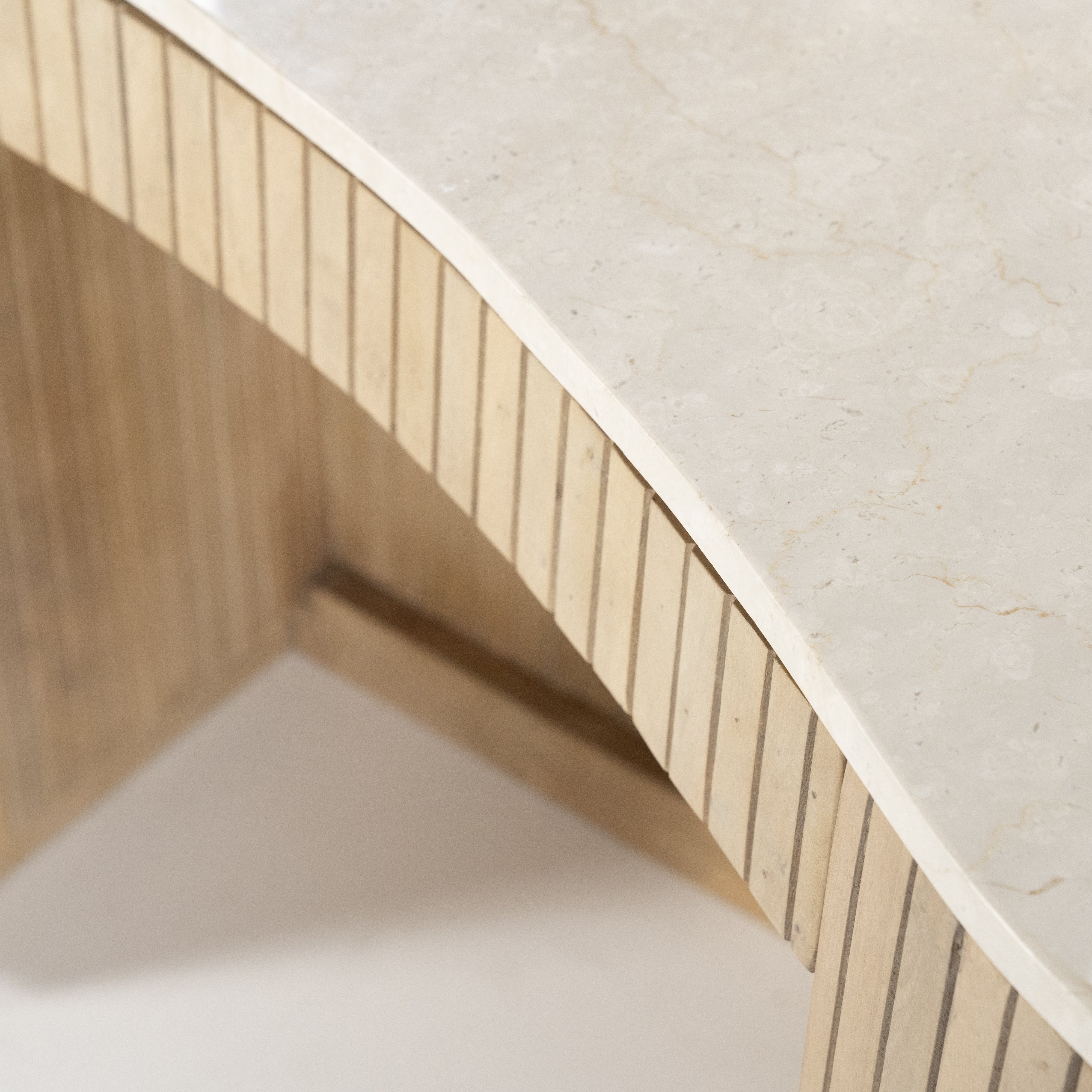 Bureau Kiyan 1 deur 1 lade in hout en marmer