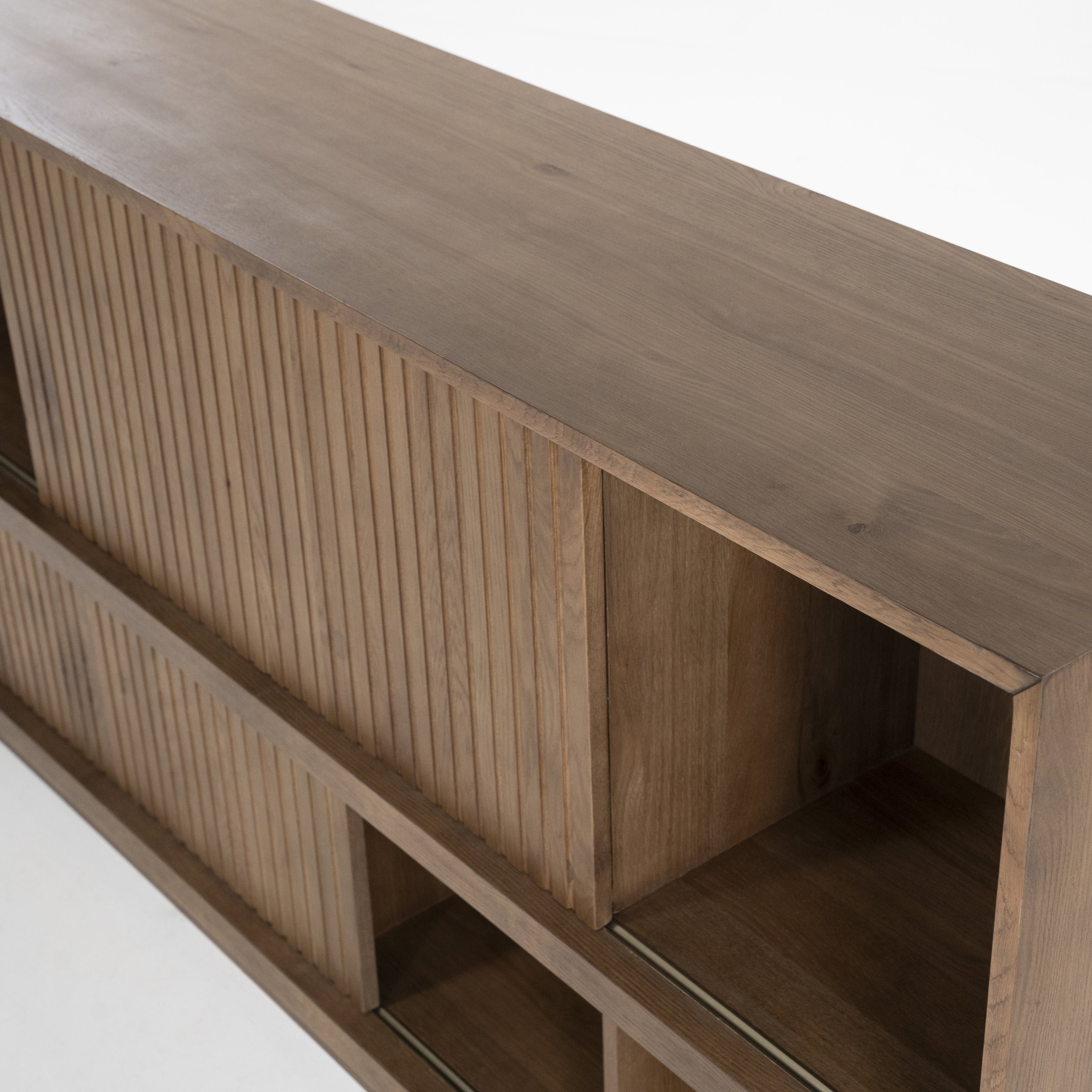 Dressoir Milow in bruin