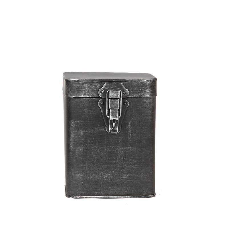 Opbergbox antiek zwart metaal, 15x16x19 cm