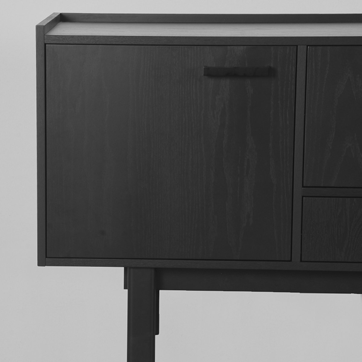 Dressoir Cali zwart eiken