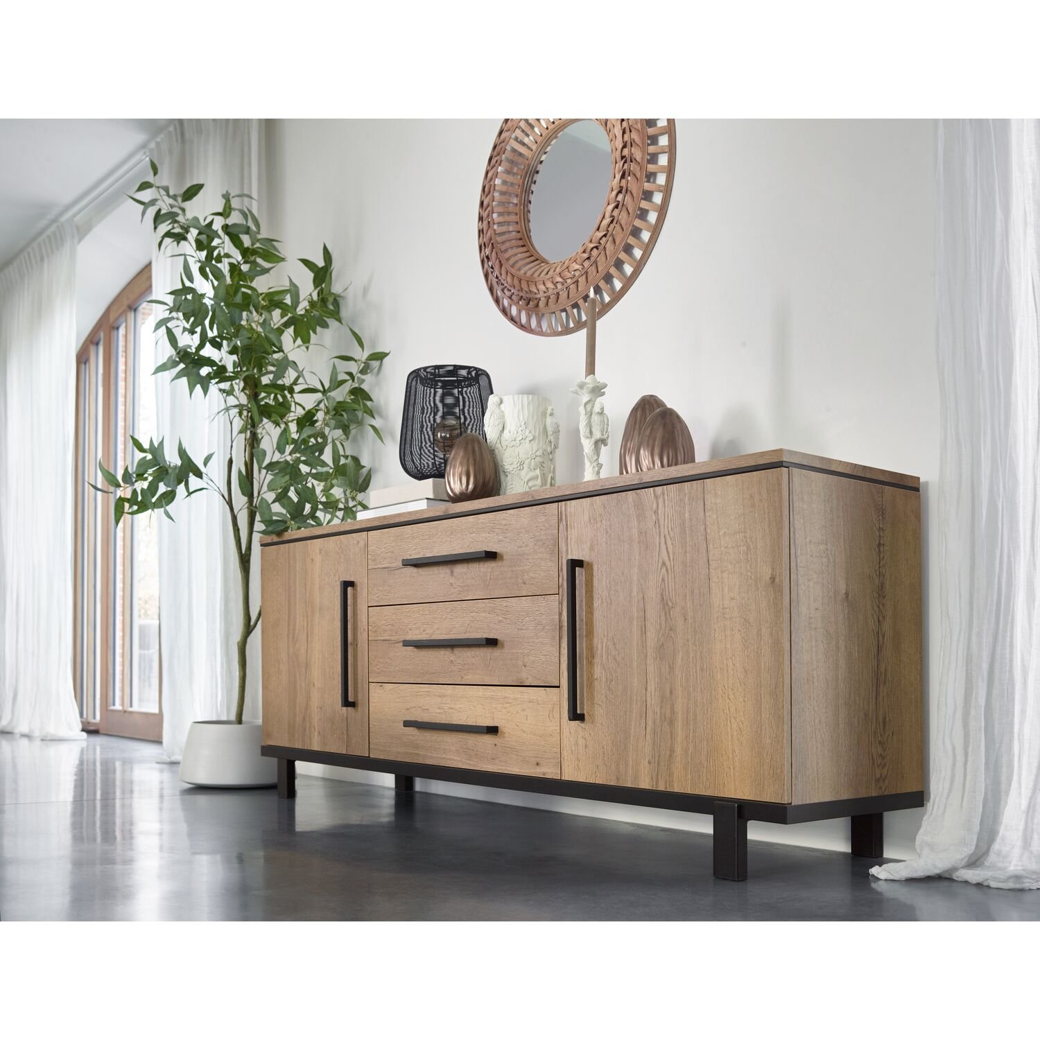 Dressoir Adanti 77 x 195 barley