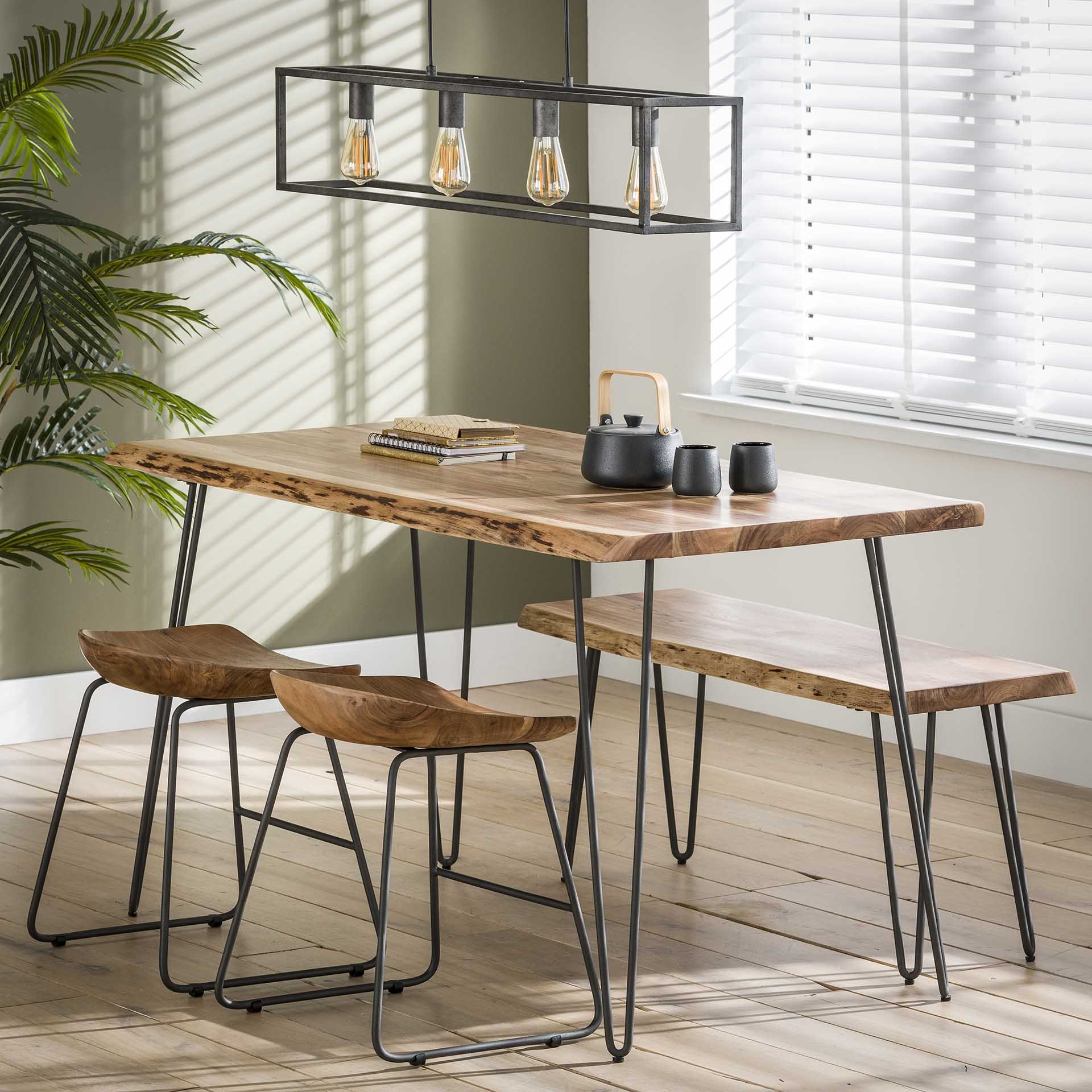 Kruk hout ergo. VPE2 / Massief acacia naturel