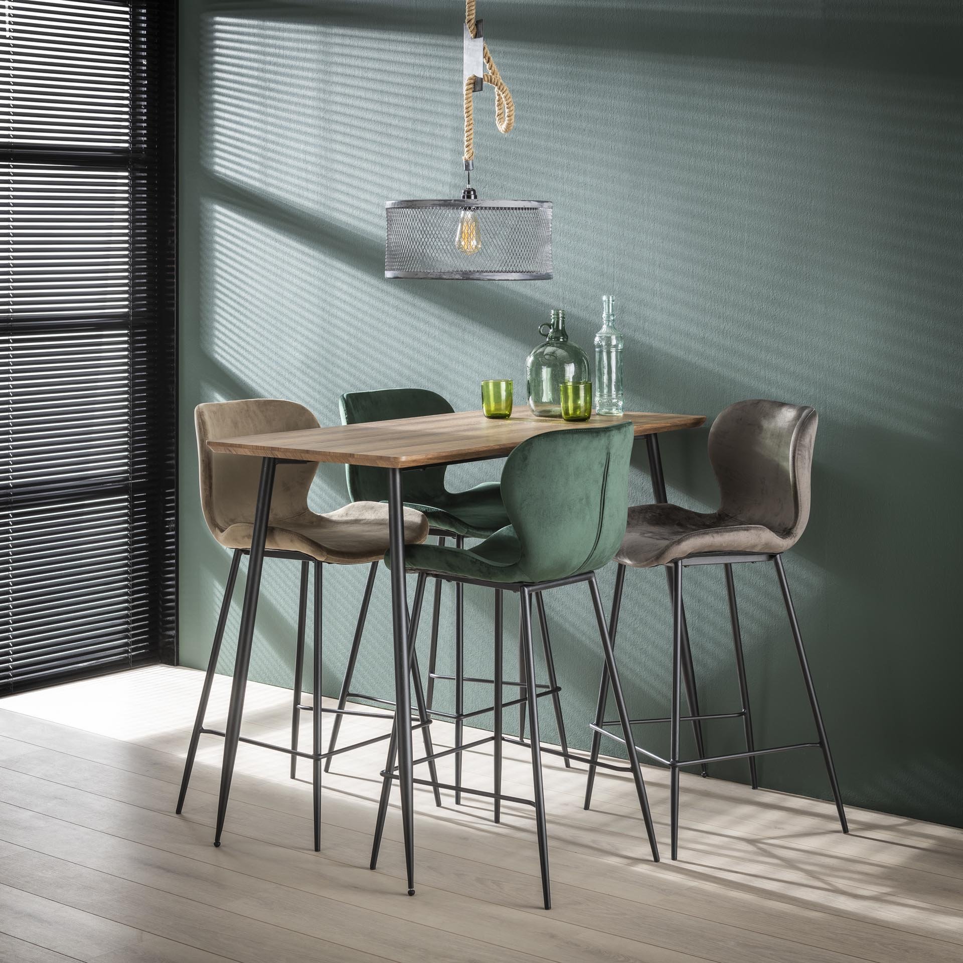 Barstoel ronde buis. VPE4 / Champagne velours