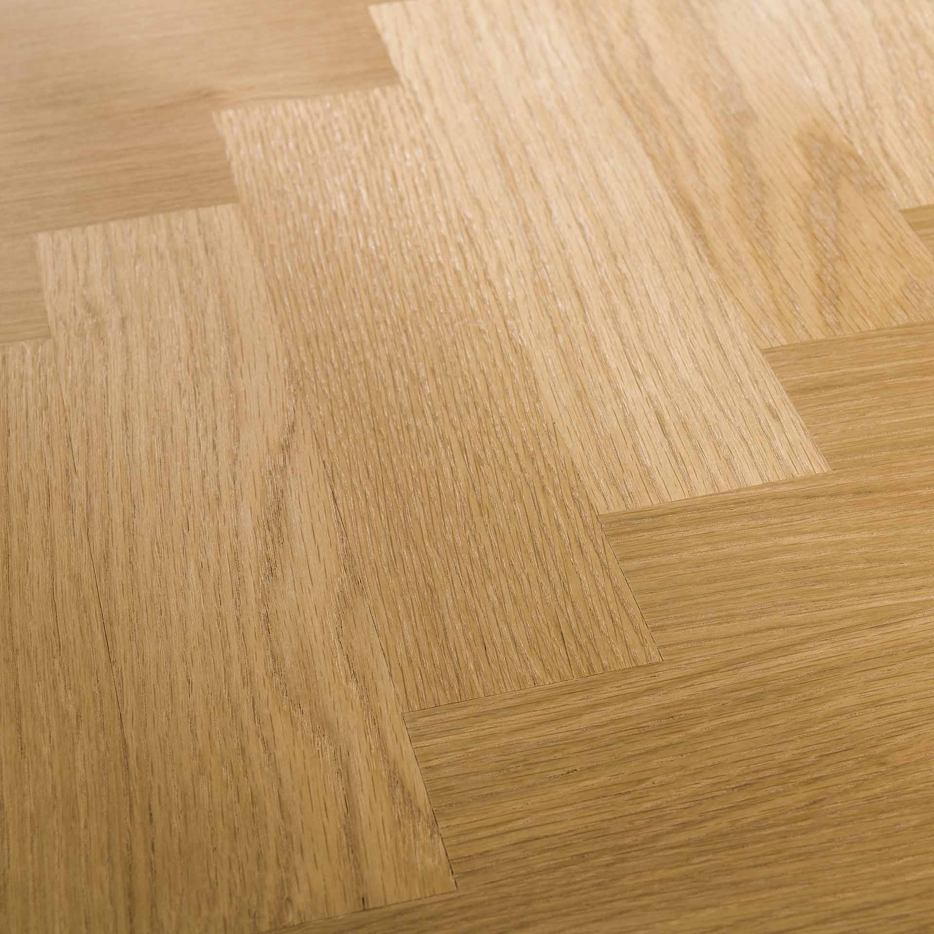 Eetkamertafel 200 visgraat fineer / Naturel eiken