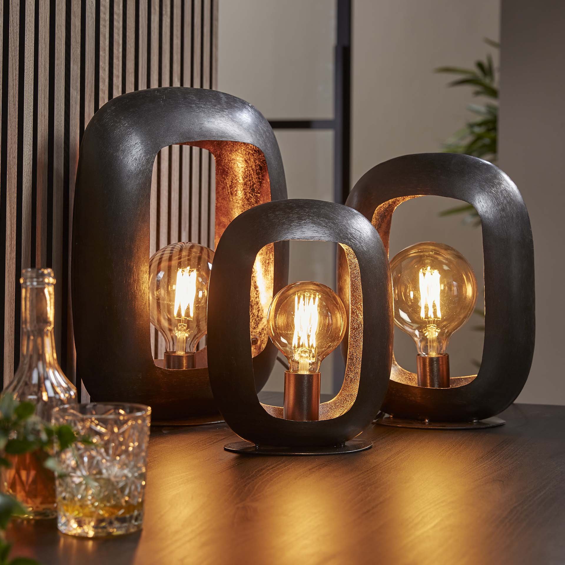 Tafellamp Arch / Zwart nikkel