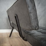 Eetkamerbank 180 cm voorzien van kruisstiksel en een open rug. / Wax PU zwart